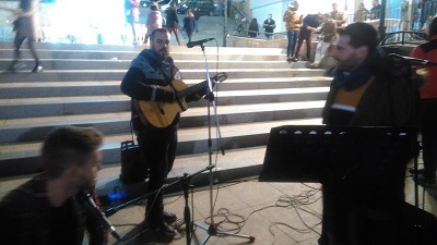 Gran participaci�n en la Fiesta y Hoguera Navide�a