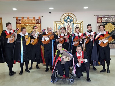 Los tunos vuelven por navidad