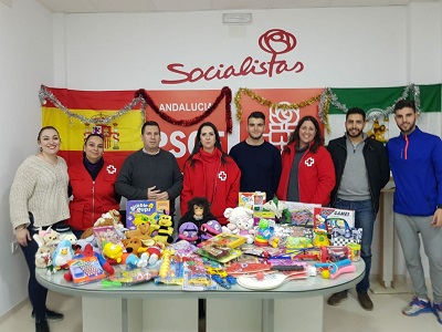Juventudes Socialistas hace entrega de los juguetes 