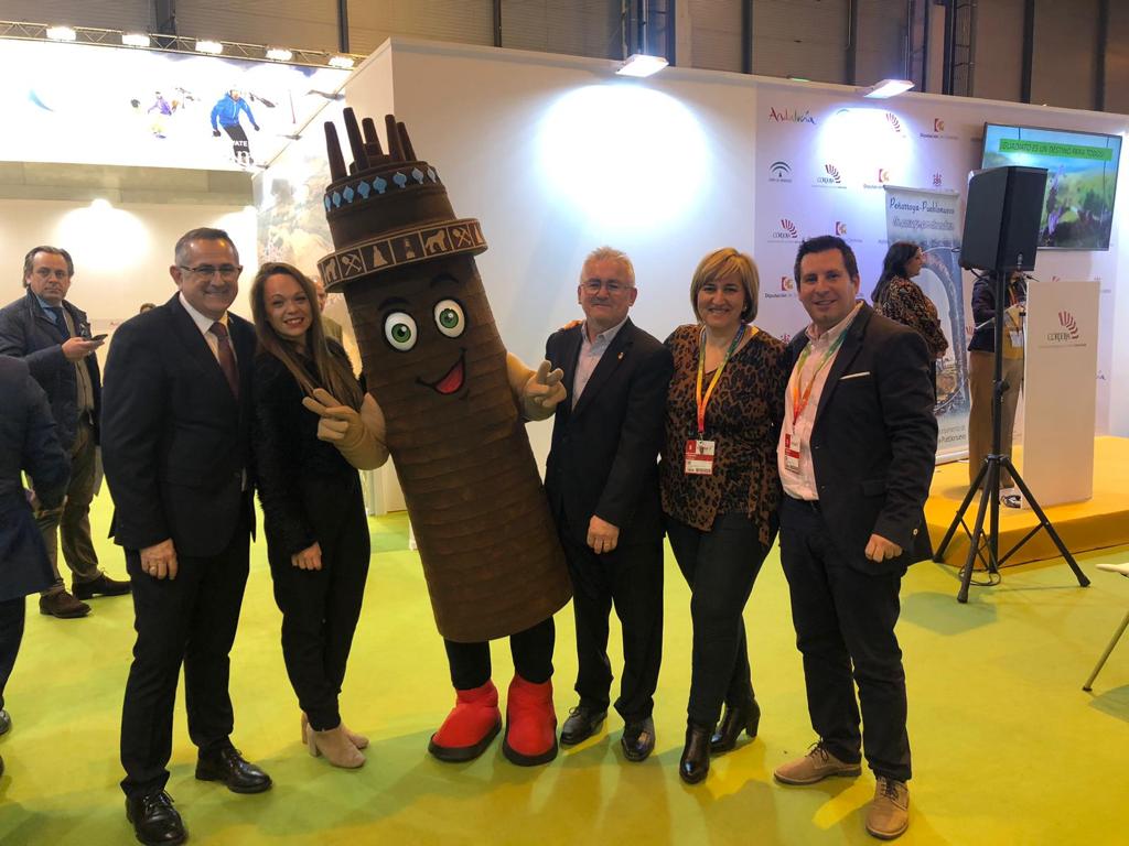 Pearroya presenta en FITUR su nueva mascota 