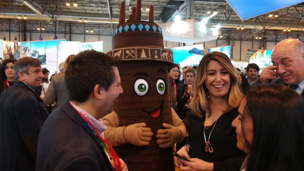 Pearroya presenta en FITUR su nueva mascota 
