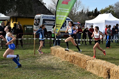 Isabel en el Andaluz de Lanzamientos