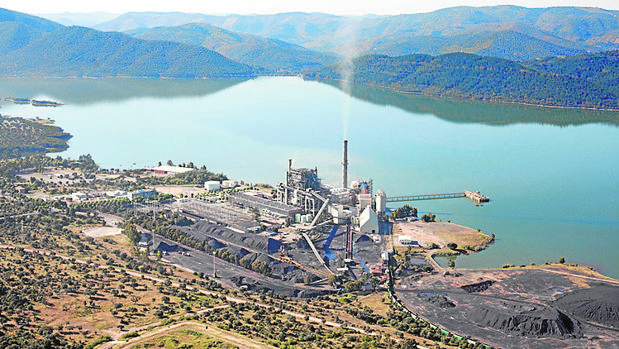 Vista aérea de la central térmica de Puente Nuevo, en Espiel - ABC