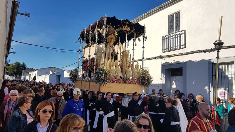 Procesin de la Virgen de los Dolores en Pearroya