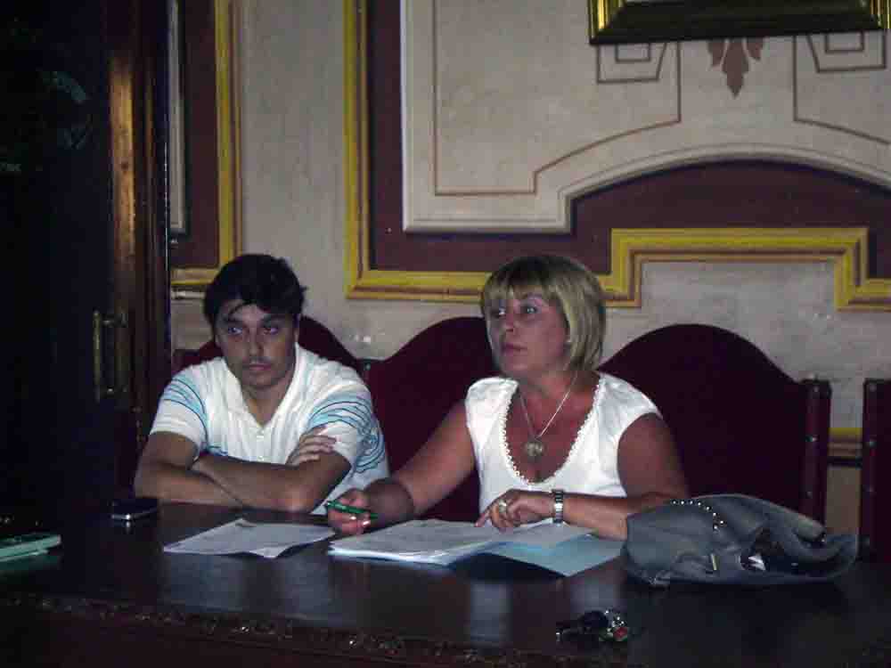 Aurora Rubio mantuvo una reuni�n mas con los afectados