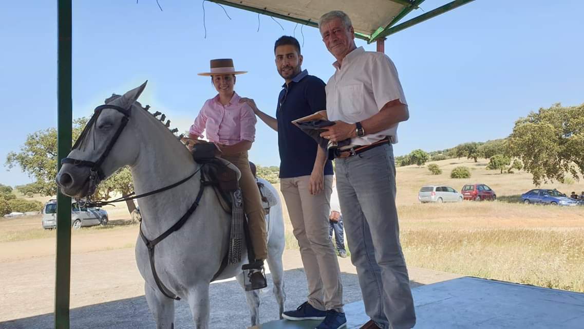 Romera de San Isidro en Pearroya Pueblonuevo