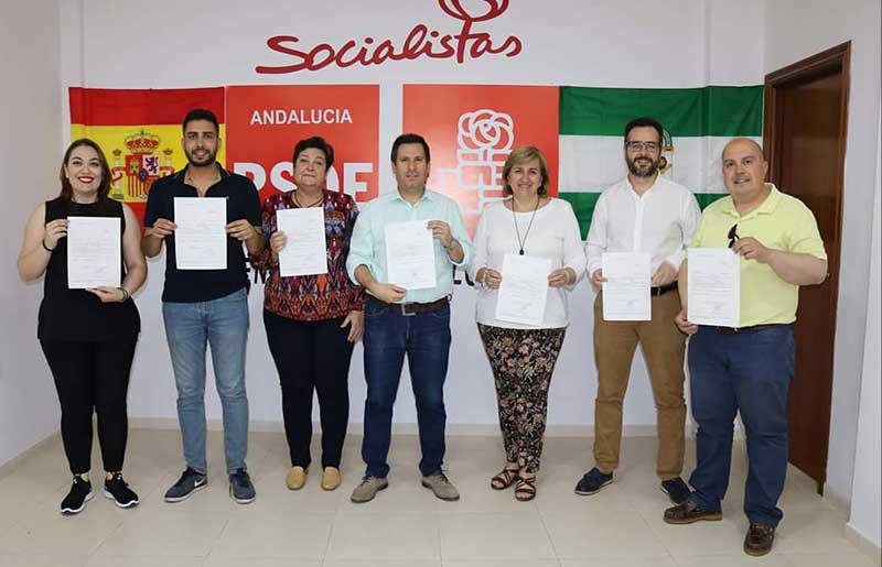 Contactos con los grupos polticos con representacin en el Ayuntamiento