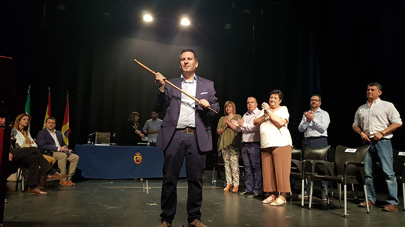 Jos Ignacio Exposito es investido alcalde de Pearroya-Pueblonuevo 