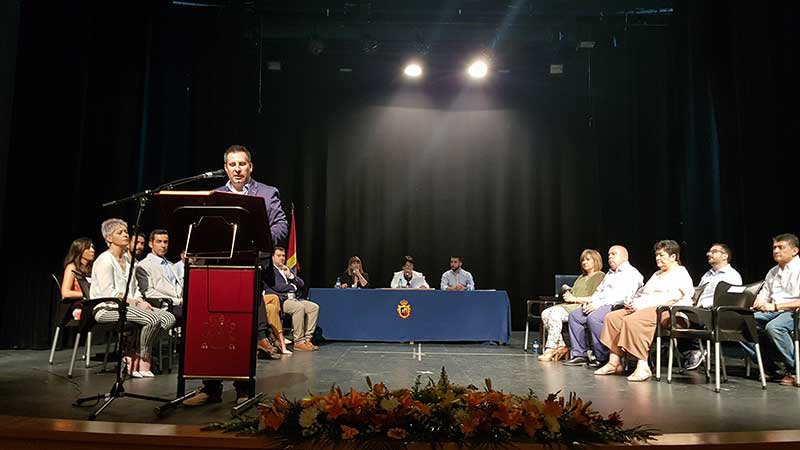 Expsito tiende la mano al resto de grupos