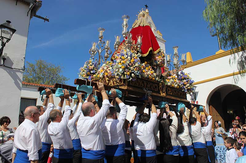 Virgen del Rosario al brazo