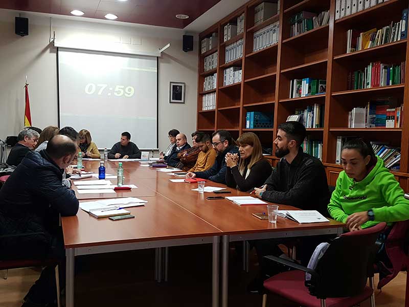 Rechazada la moción de Asaja contra el lobo