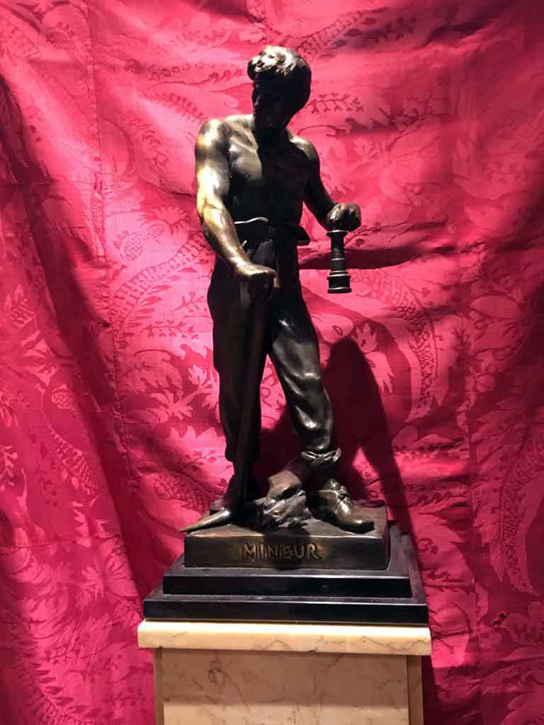 Escultura del francs mile Louis Picault