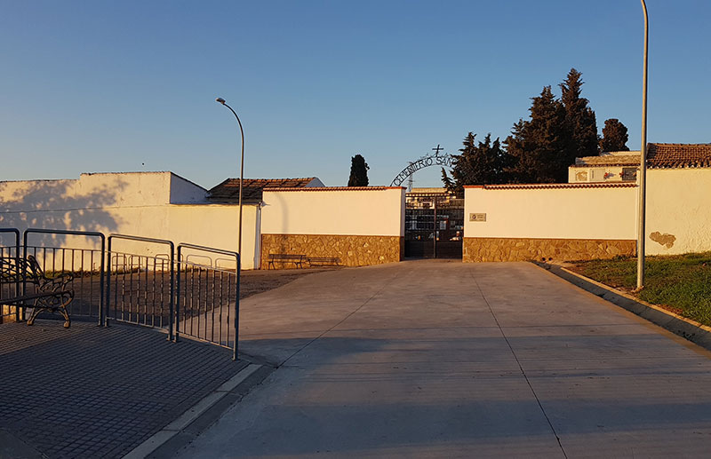 Ampliacin horario apertura de los cementerios 