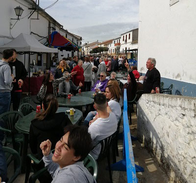 Doña Rama celebra su matanza popular