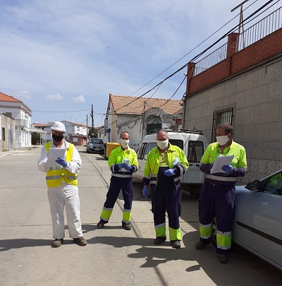 Reparto de  mascarillas para todos los vecinos