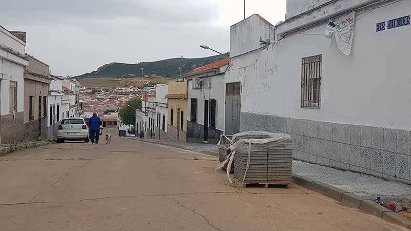 Cambio de luminarias de cuatro barriadas
