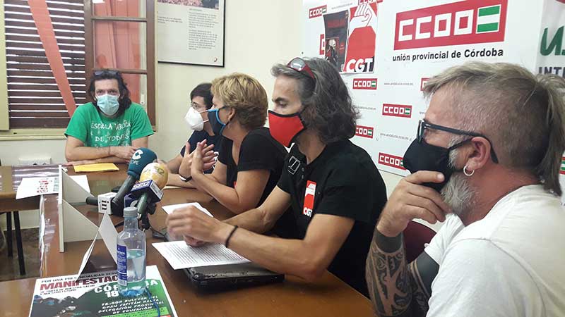 Sindicatos, familias y estudiantes irán a la huelga el viernes