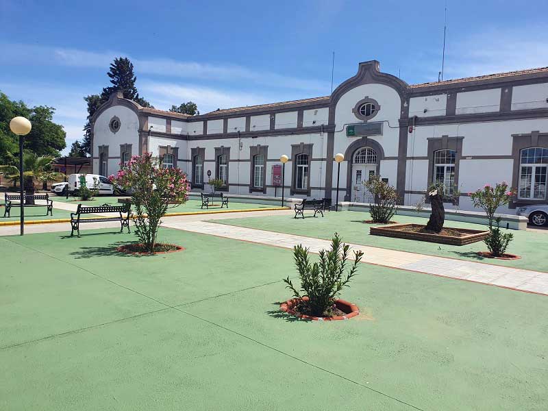 Mejoras en el recinto del centro de salud