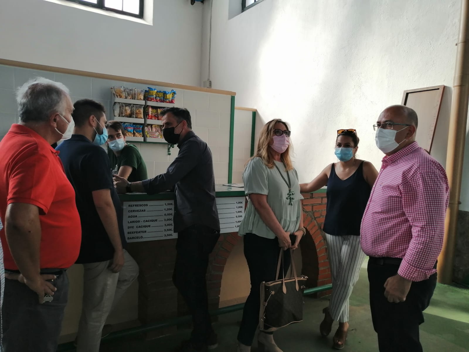 Afiliados junto a senadores