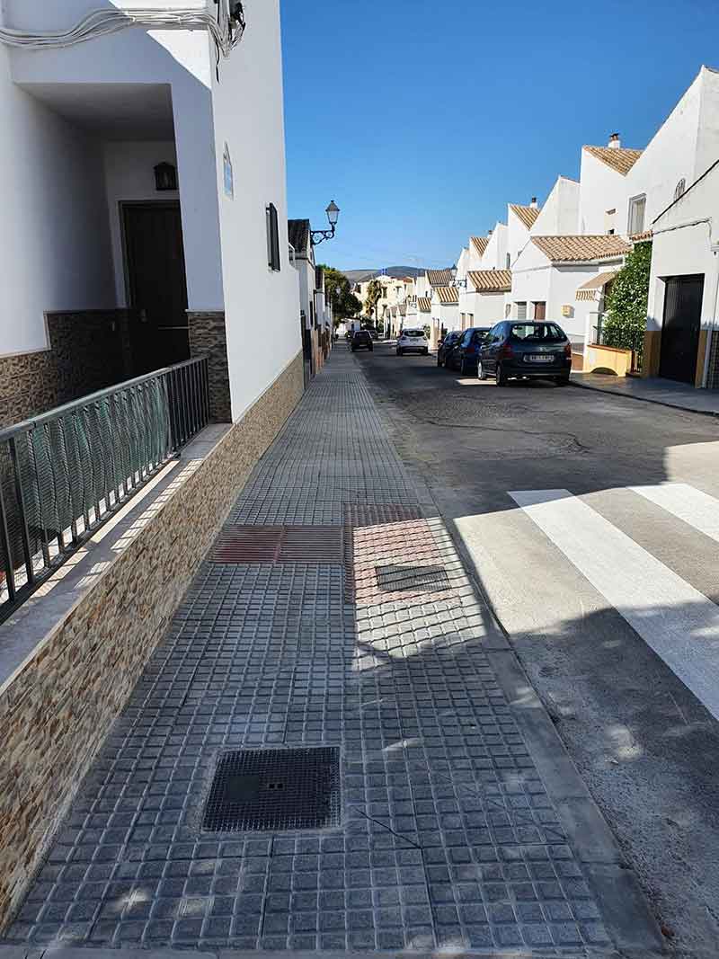 Obras de mejora en la calle Antonio Machado
