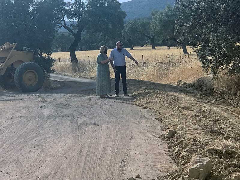 Trabajos de mejora en el camino de San Bernardino