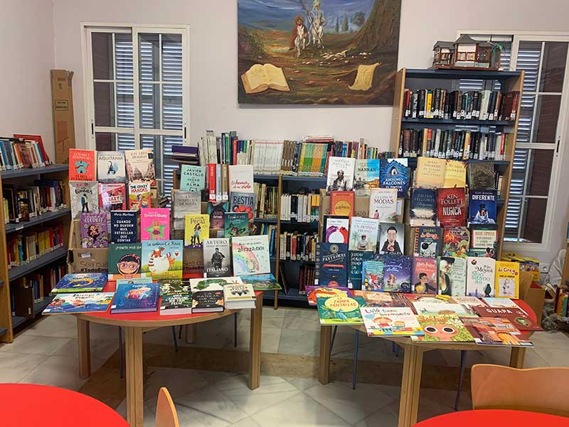 La biblioteca municipal aumenta sus fondos bibliogrficos