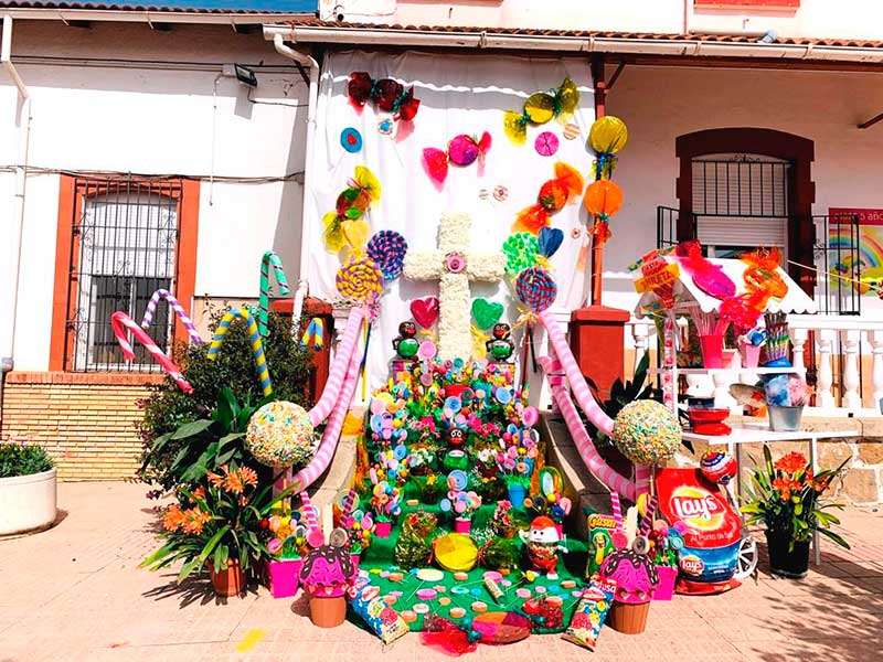 Cruz del Colegio Presentacin de Mara
