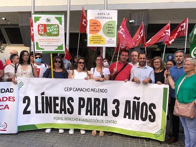 CCOO protesta junto a las AMPA de dos colegios de la provincia