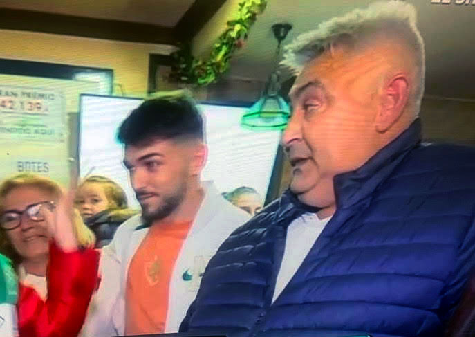  Un vecino de Pearroya logra el premio del Milln de Euromillones