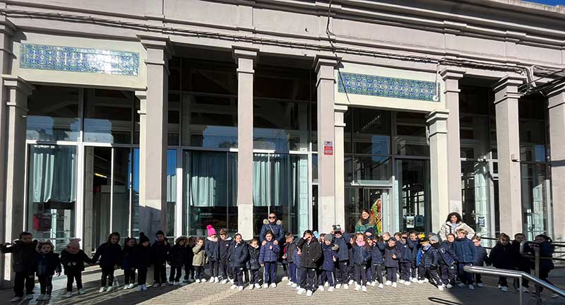 `Presentacin de Mara van al mercado de abastos