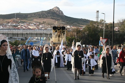Viernes de Dolores, paso en la calle
