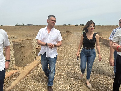 Lderes polticos de Izquierda Unida visitan Pearroya