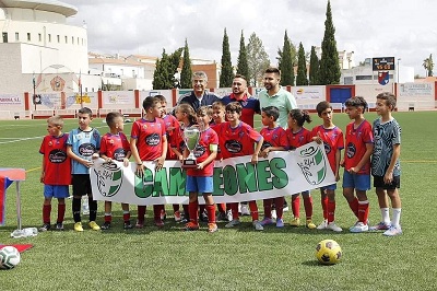 El Equipo Benjamn ha sido Campen de Liga y Copa