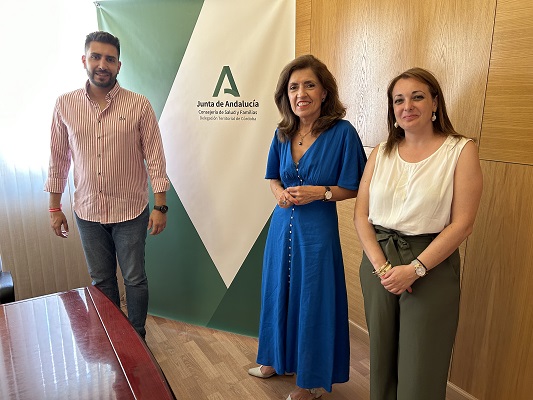 Víctor Manuel Pedregosa, María Jesús Botella y Teresa Molina