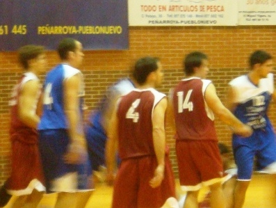 67  60 en un apretado final