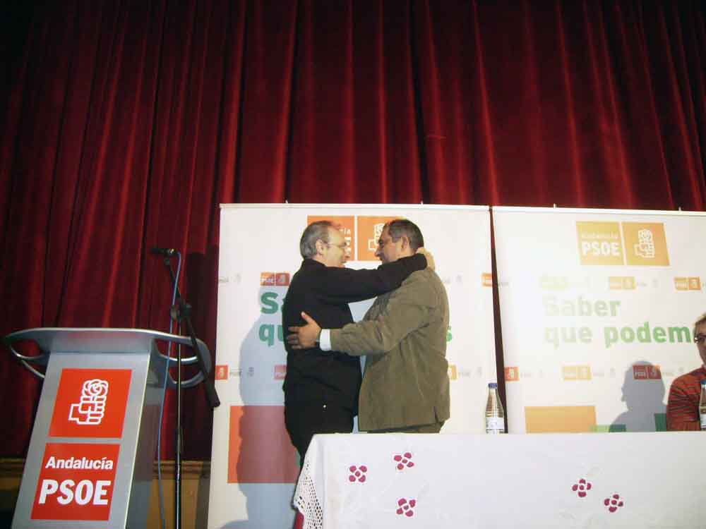  Mayor�a absoluta para poder gobernar