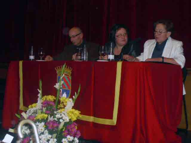 Presentaci�n del Libro de Mar�a Jos� Robas `Algo de m�`