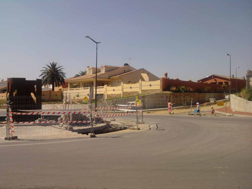 La Fuente de la rotonda que unir� las dos Rondas