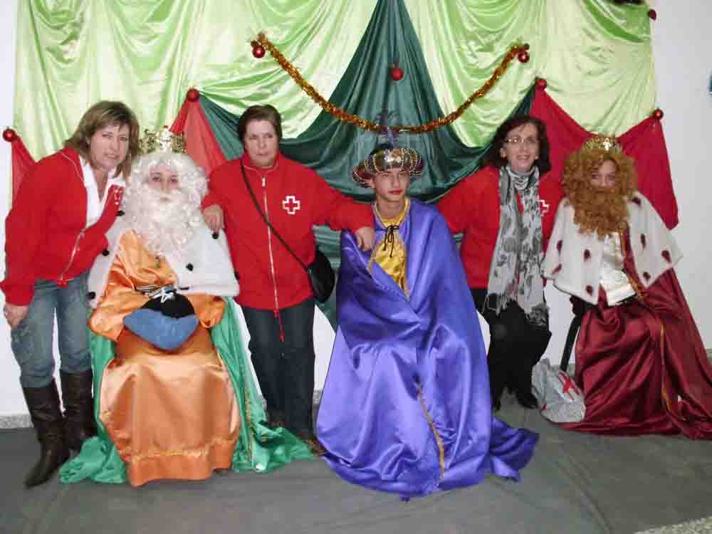 Recogida de alimentos y juguetes