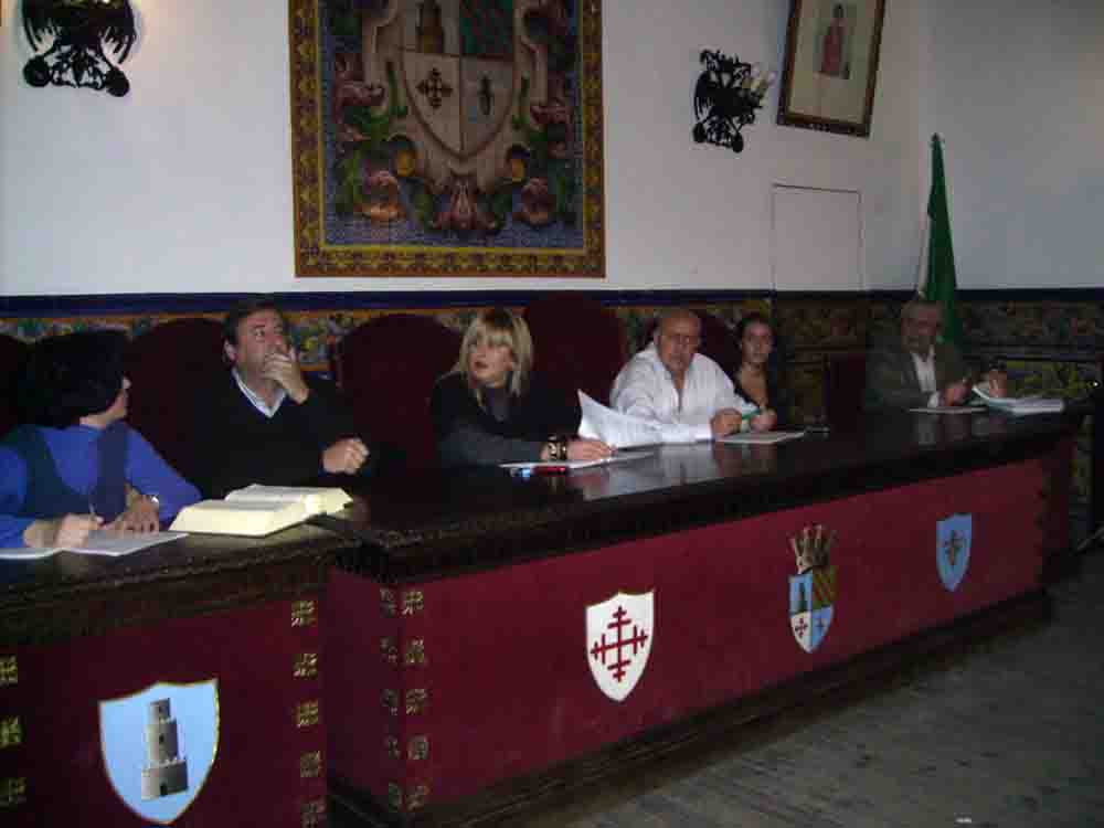 Aplazado la aprobaci�n del presupuesto