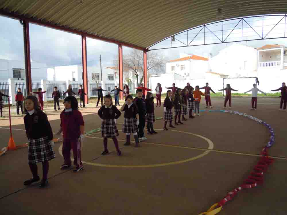 El colegio �Alfredo Gil� celebra el d�a de la Paz