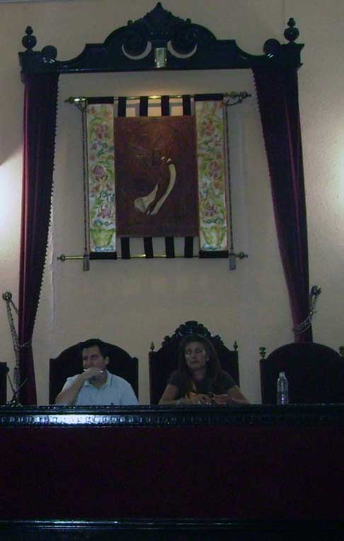 Luisa Ruiz, junto a Jos� Ignacio Exp�sito