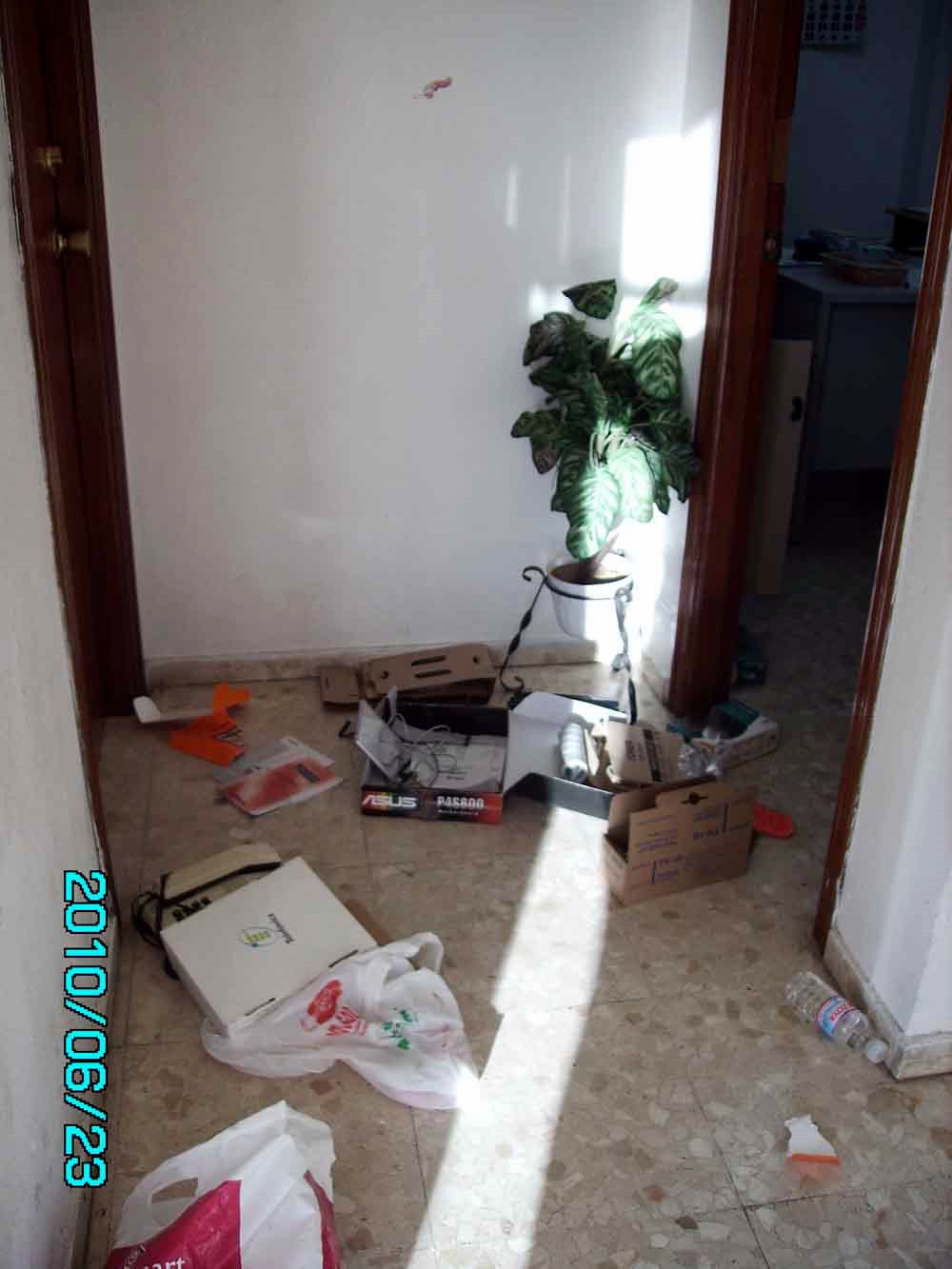 Robo en el local de Cruz Roja Pe�arroya