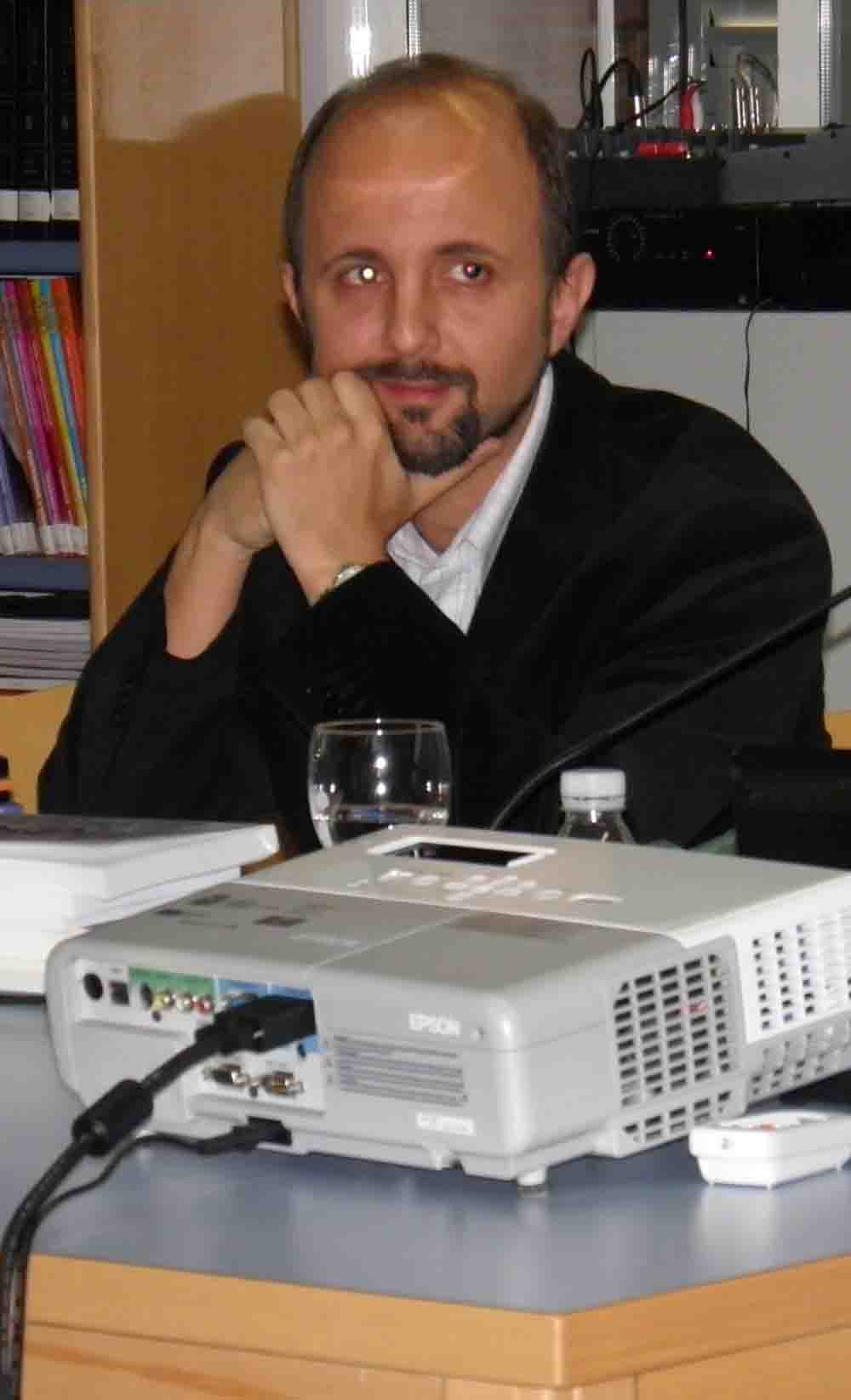 Actividad literaria de Miguel Andr�s Casta�o