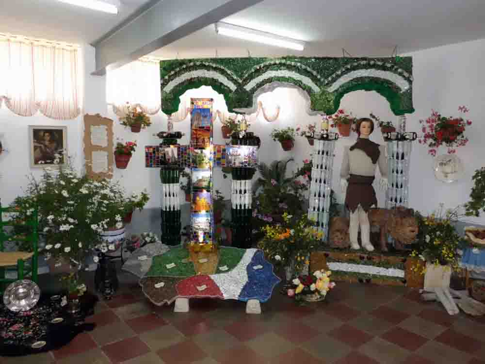 Cruces de Mayo en Pe�arroya