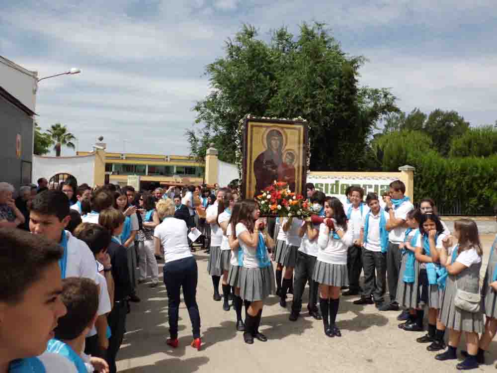 La Cruz de la Juventud recorre Pe�arroya