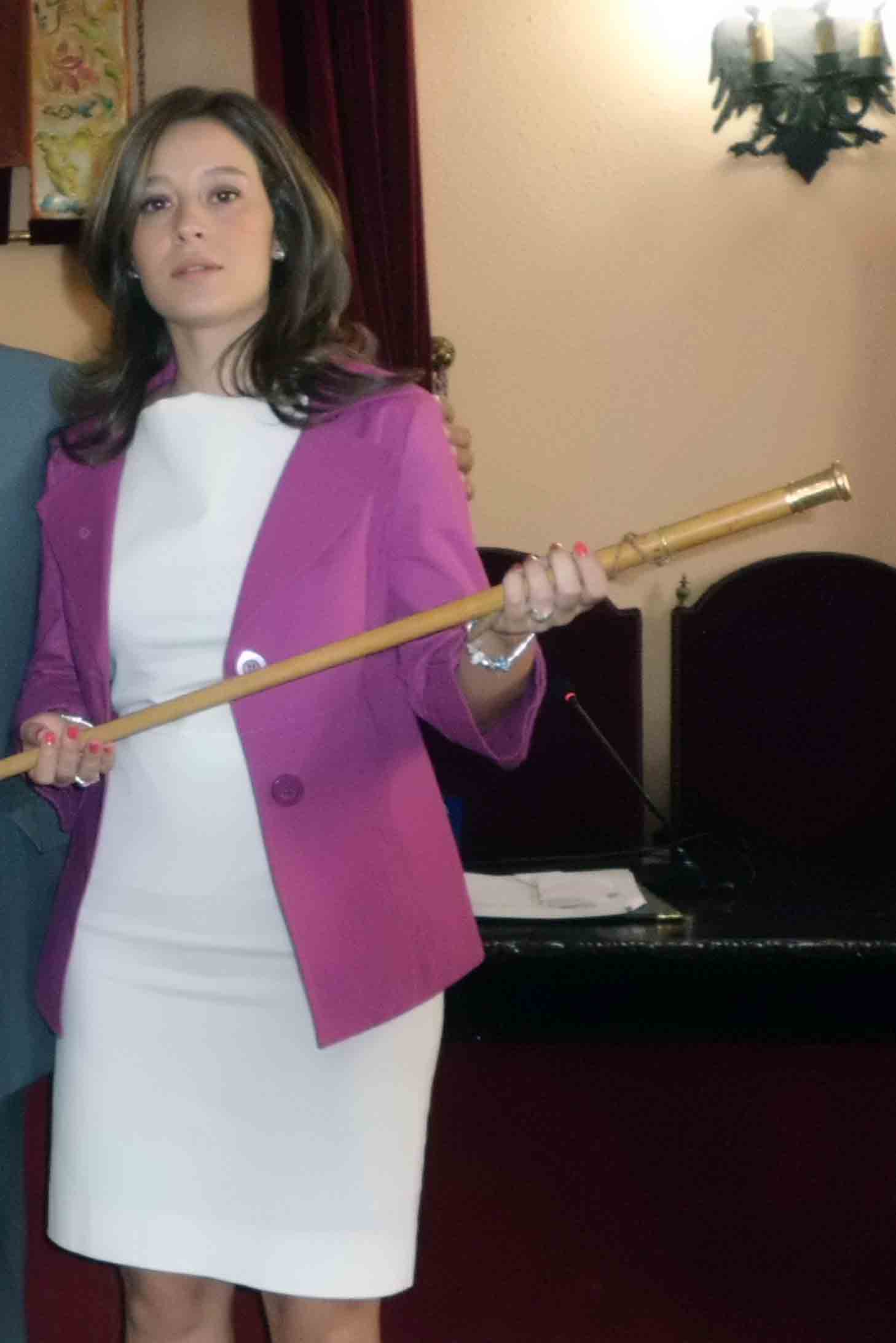 Gil llevar� Hacienda, Personal  y Empleo