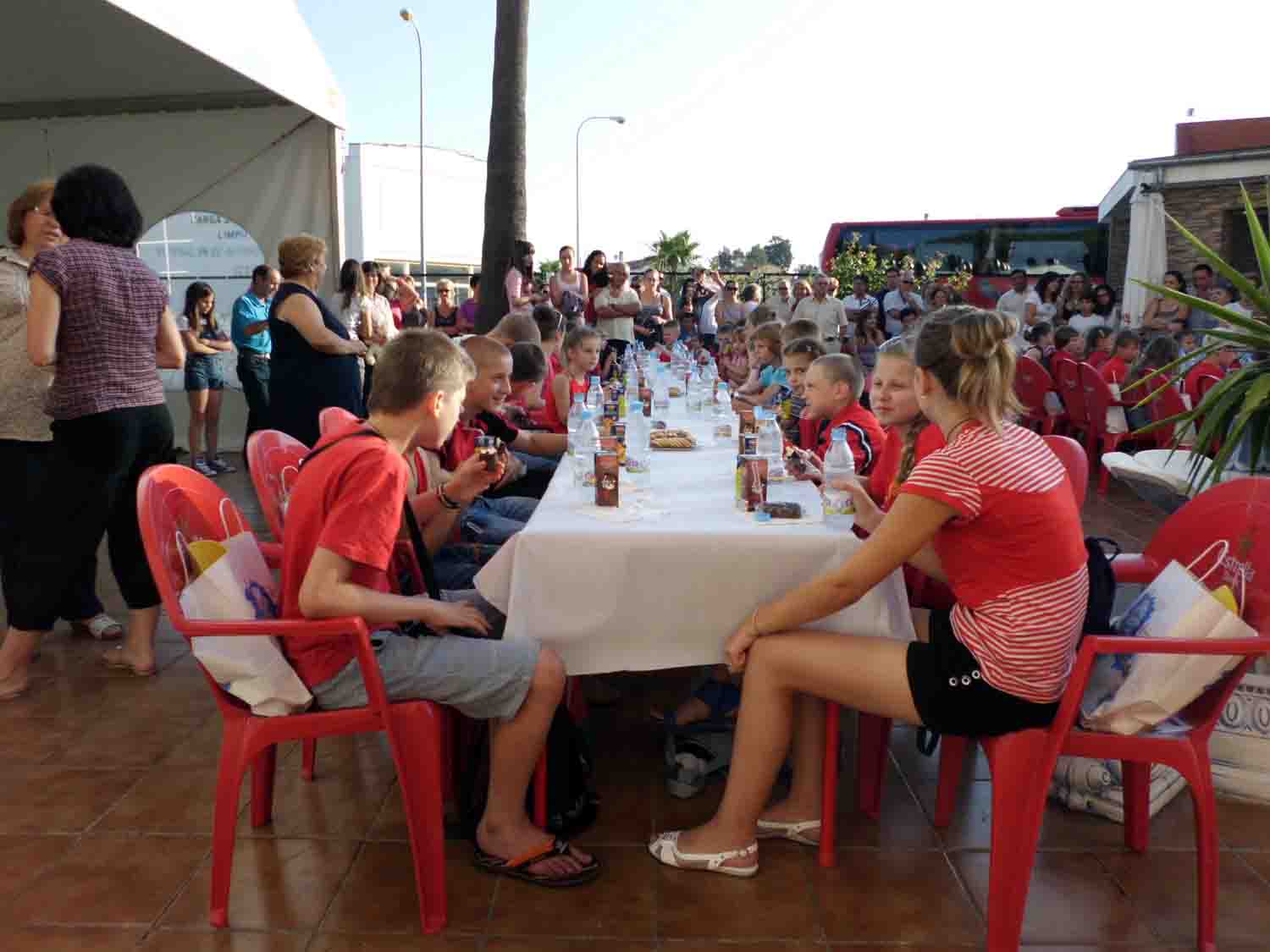 Pearroya acoge la recepcin  de los nios bielorrusos