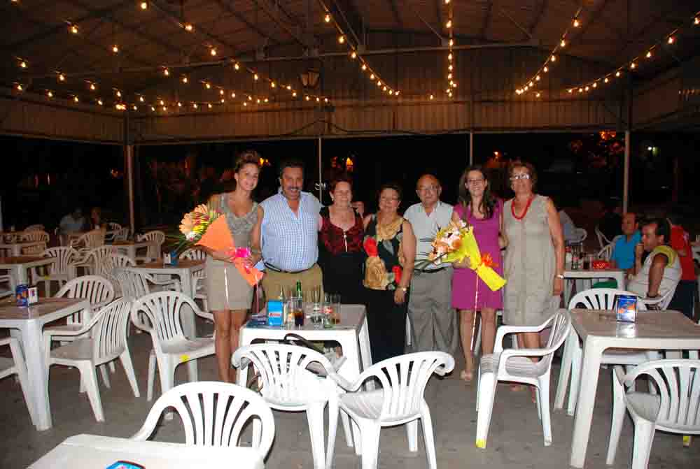 Ana Rosa, Alonso Lorenzo, Maria Trivio, Argentina Alvarez, Miguel Garcia, Maria Gil y Mari Paz Osuna.