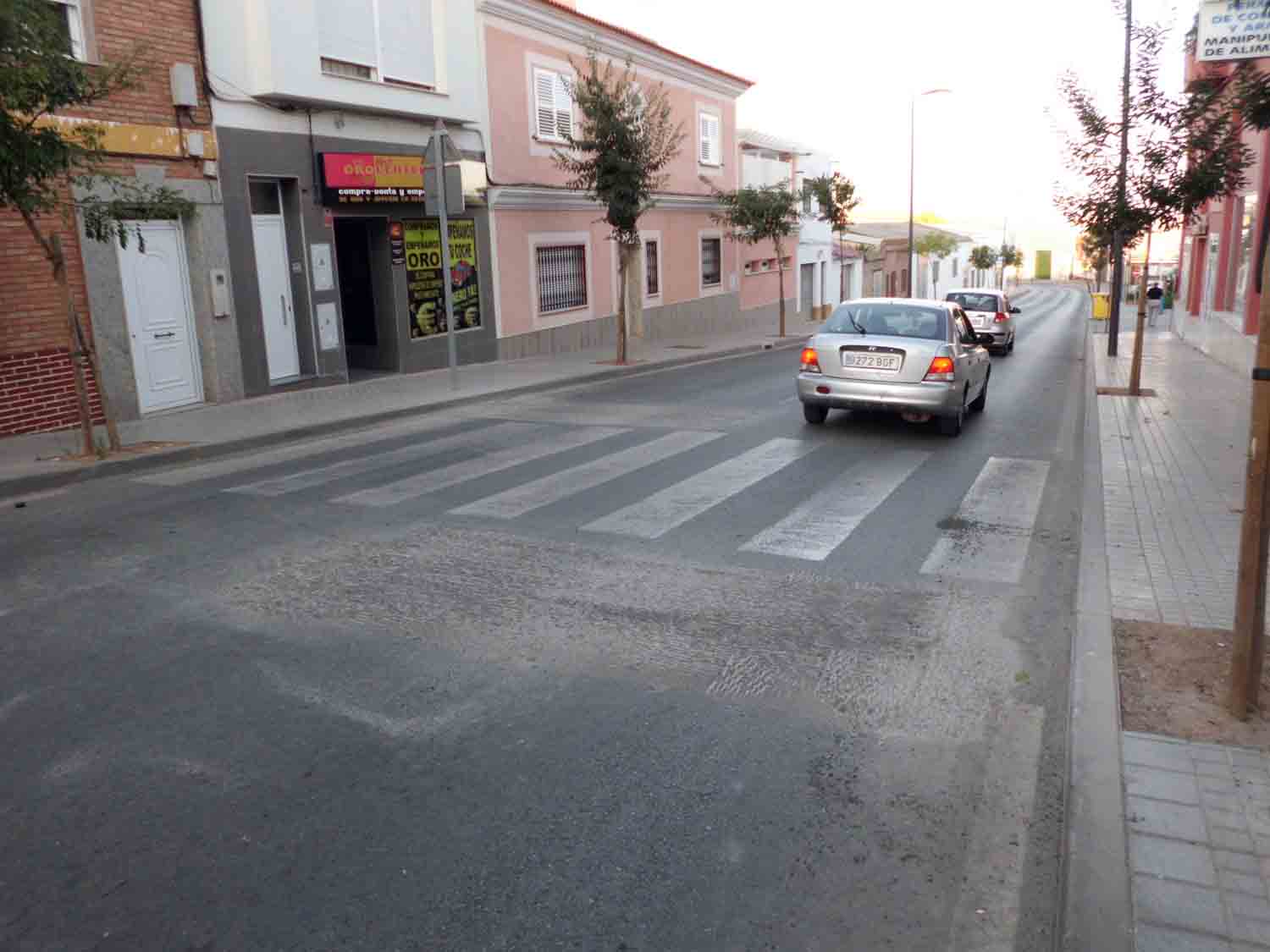 Retiran los badenes ilegales de la Ronda Sur
